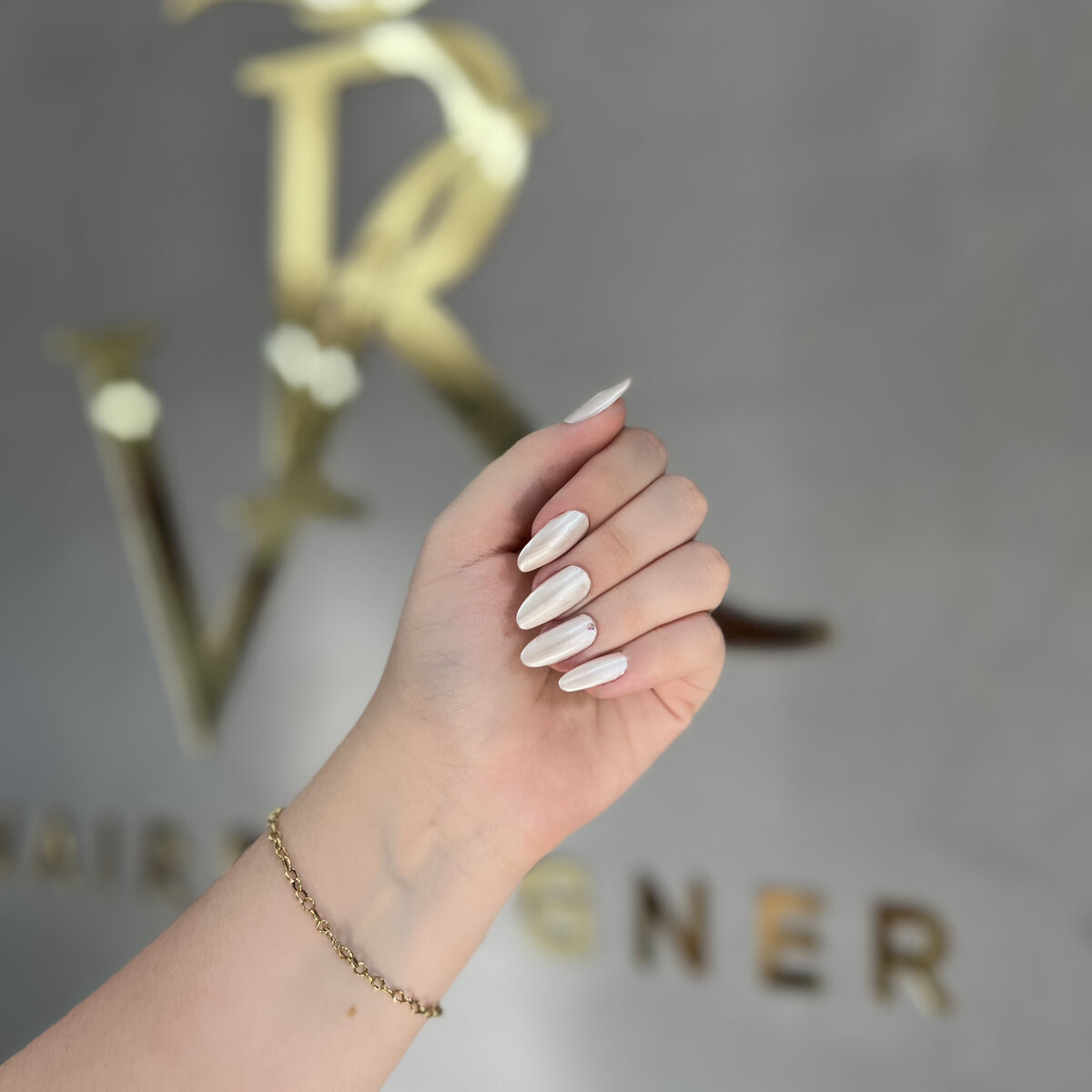 Nail · Branco Perolado